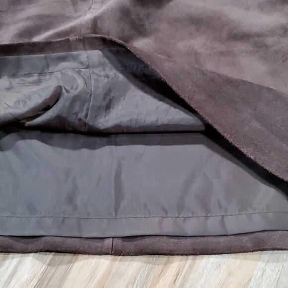 🔹️Vintage Clothes by Revue Brown Leather Mini Skirt w/Pockets - Picture 5 of 7
